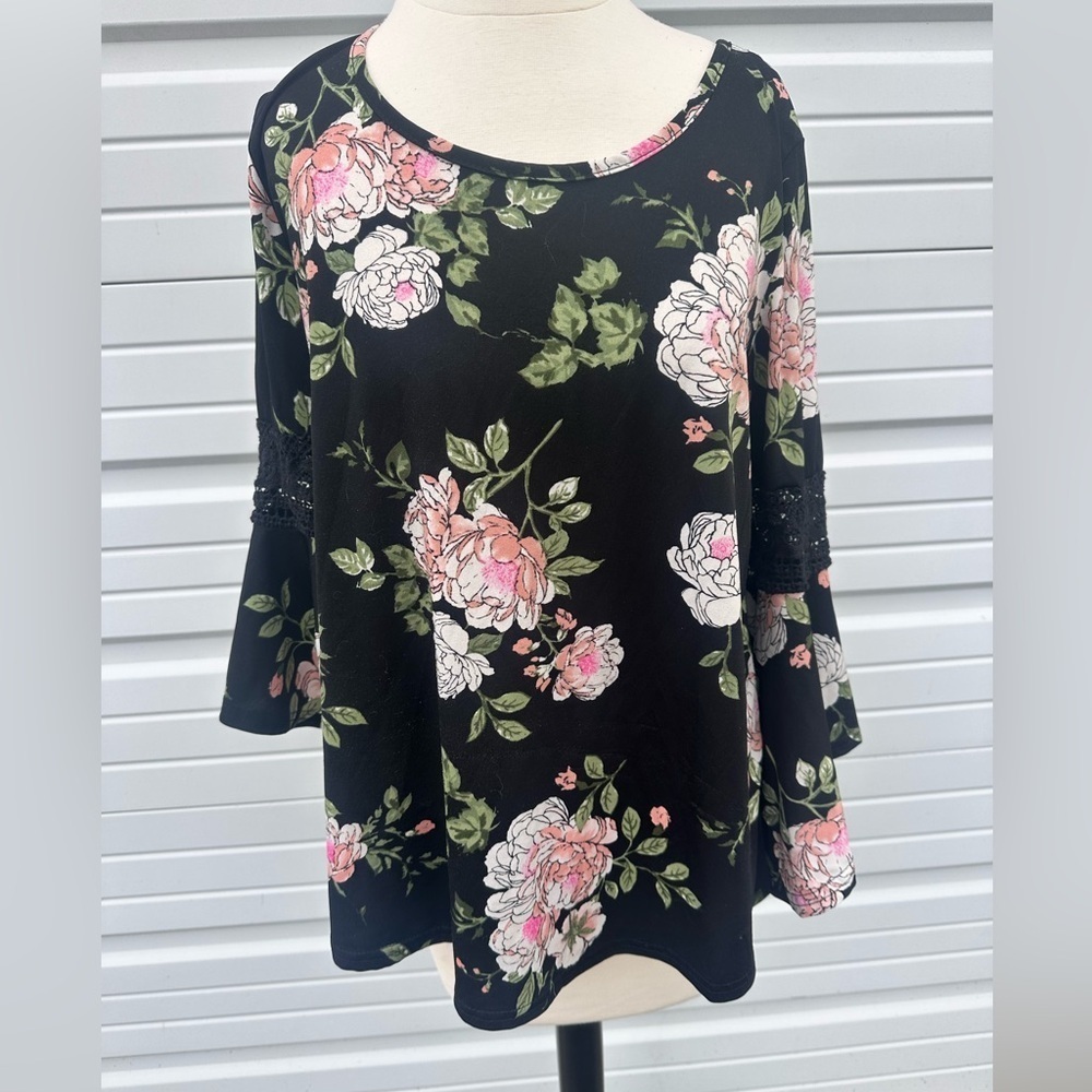Floral Black and Pink Women's Tunic Top